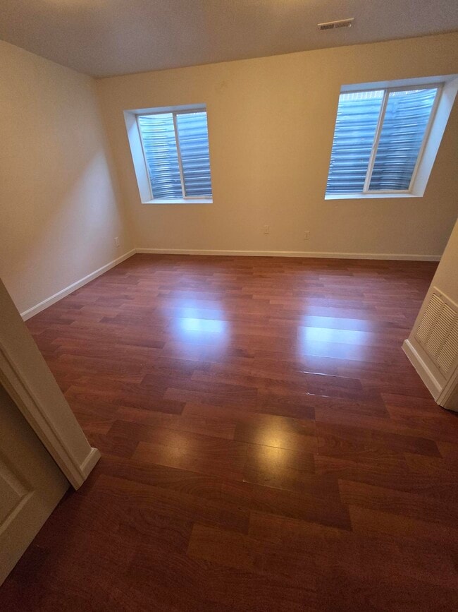 Building Photo - 3516 Atlantic Dr