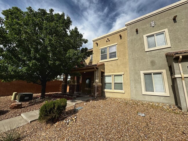 Building Photo - 11019 Marina Gate Trail NE