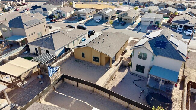 Building Photo - 11145 Eleanor Coldwell Ln