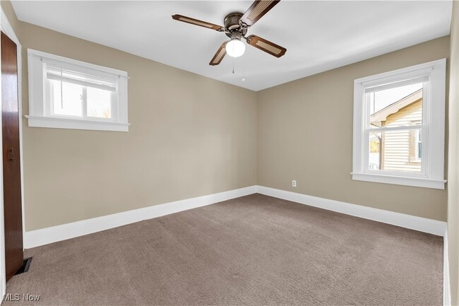 Building Photo - 18901 Renwood Ave