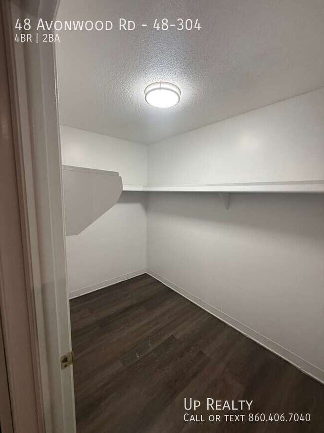 Building Photo - 48 Avonwood Rd