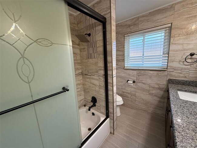 Building Photo - 2308 Kipling Dr