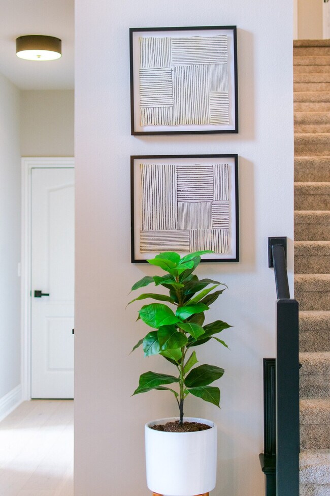 Building Photo - 6502 Hearth Falls Dr