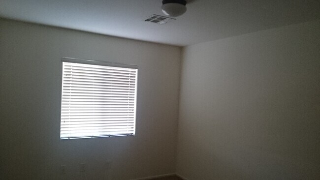 Building Photo - 8343 Kimberly Diamond St