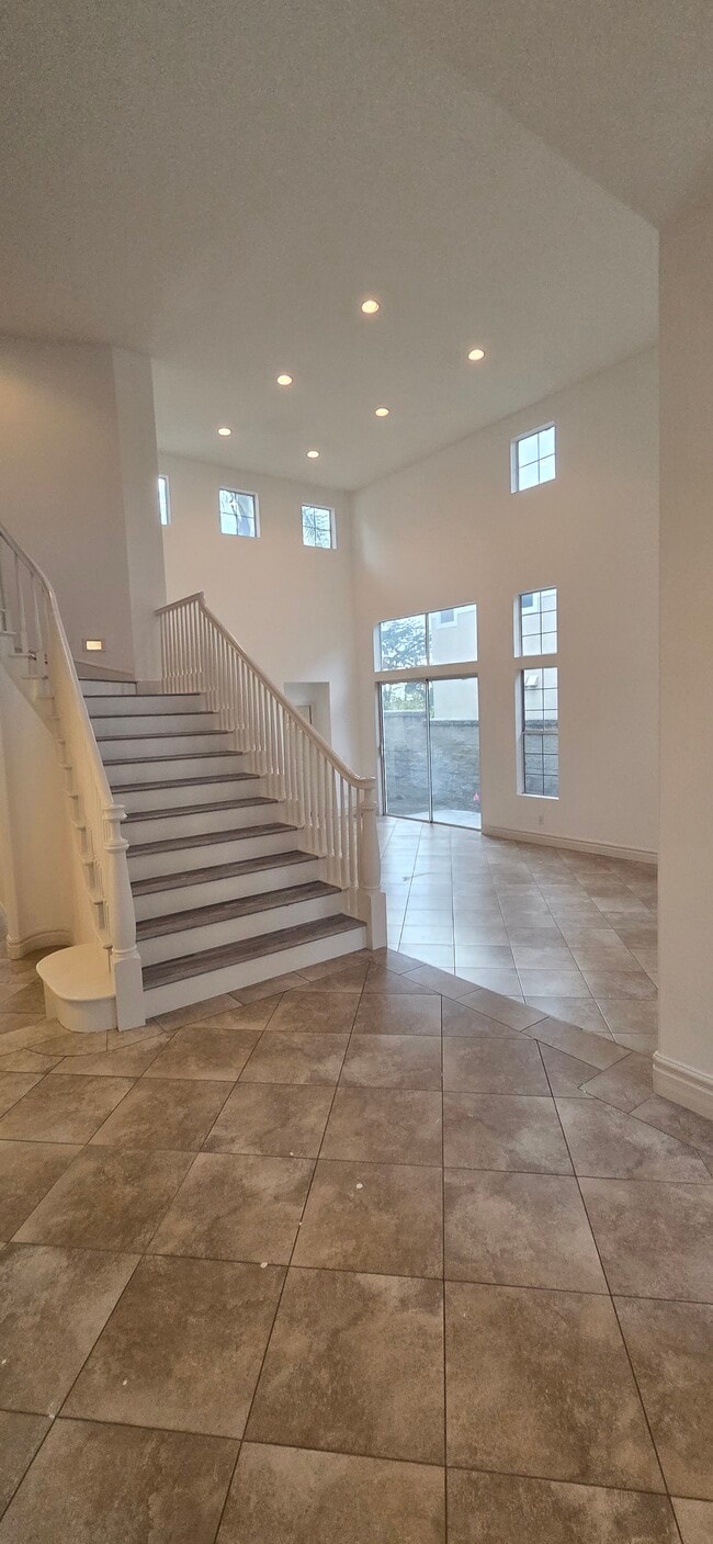 Building Photo - 22615 Summerfield