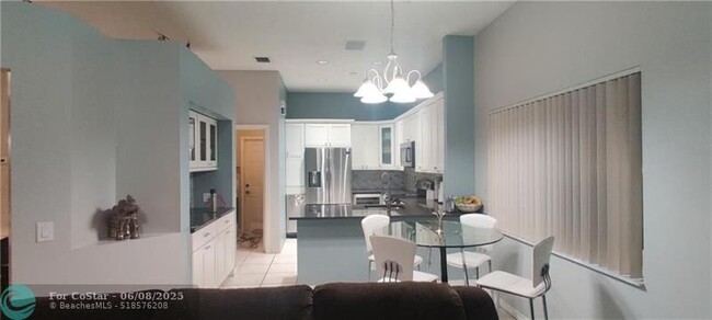 Building Photo - 4070 Palmetto Trail