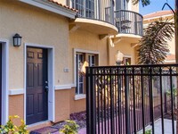 Building Photo - 135 Grand Beach Pl