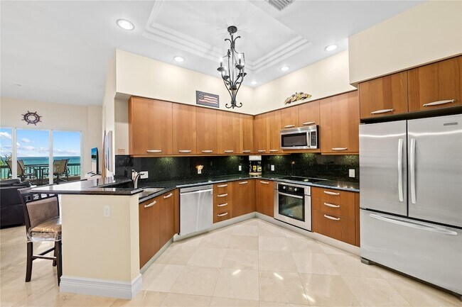 Building Photo - 4444 El Mar Dr