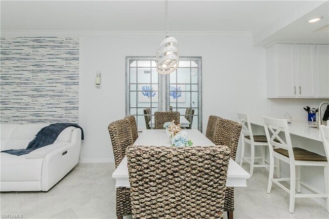 Building Photo - 6058 National Blvd