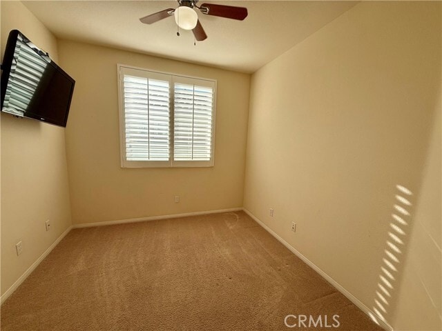 Building Photo - 924 Essex Rd