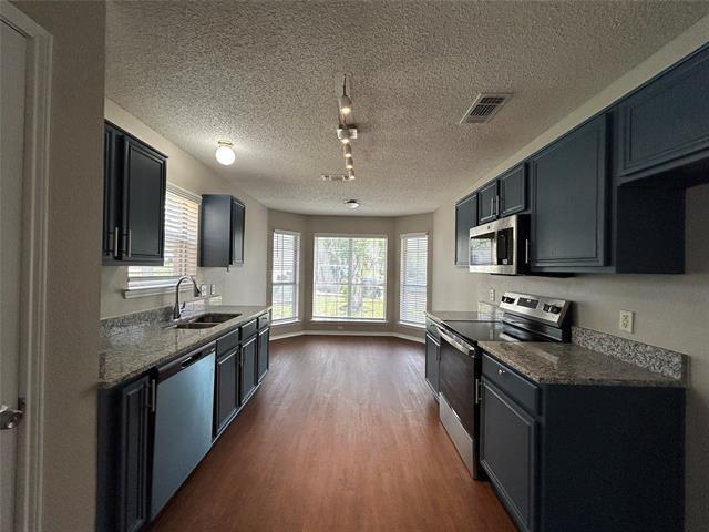 Building Photo - 6425 Riverwater Trail