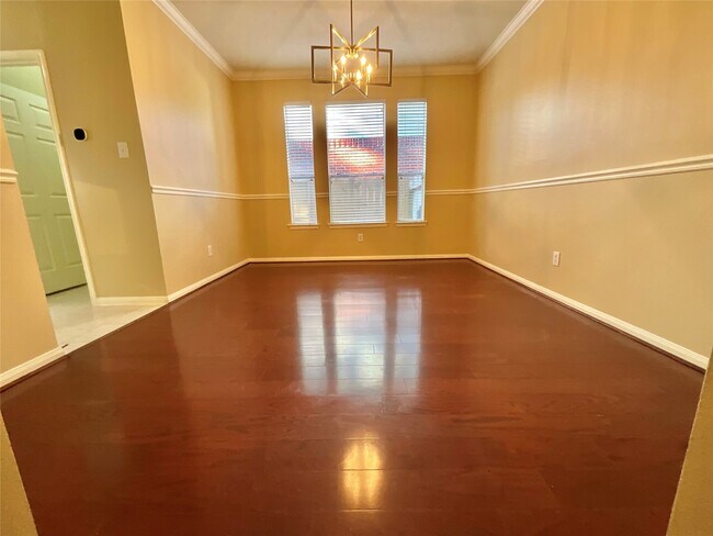 Building Photo - 17607 W Copper Lakes Dr