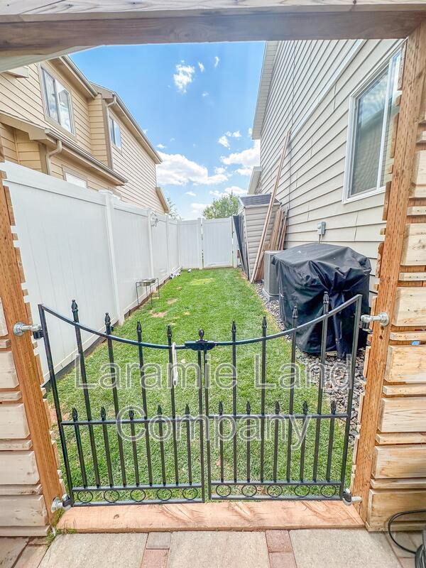 Building Photo - 4135 Moraine St
