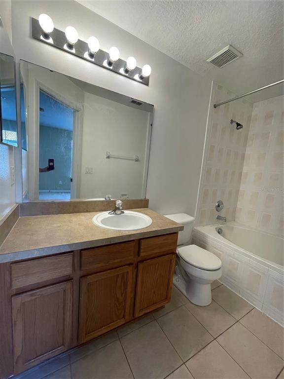 Building Photo - 6007 Scotchwood Glen