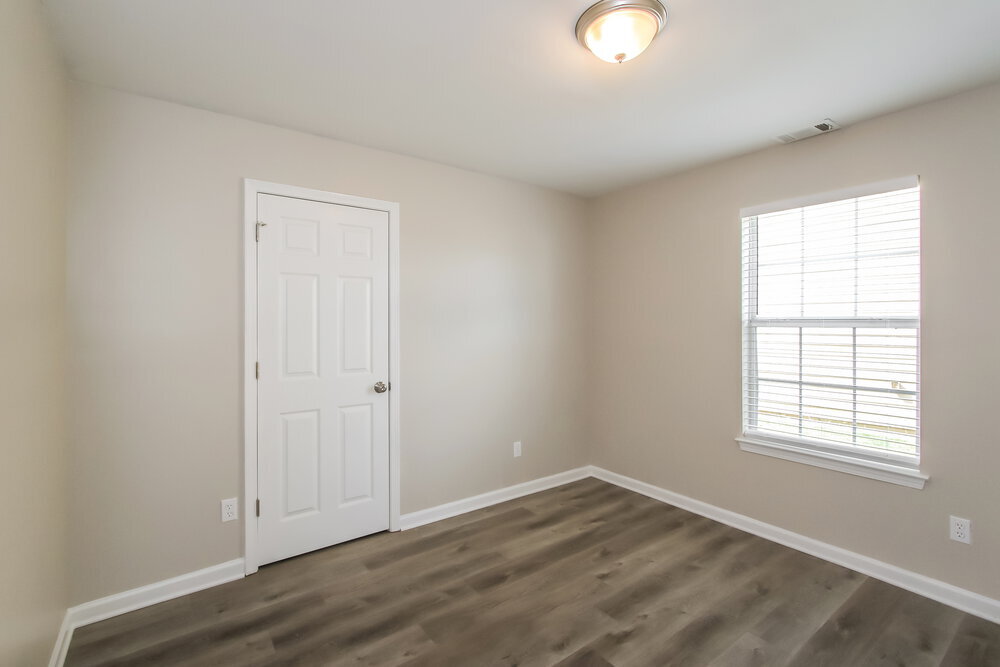 Building Photo - 2436 Cornell Cir