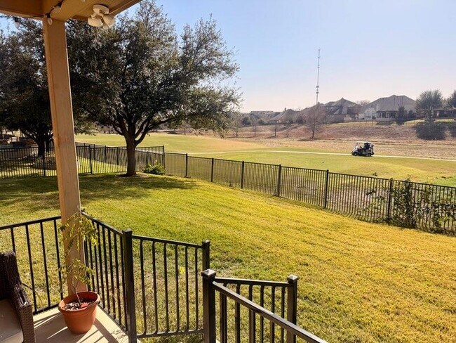 Building Photo - 4378 Green Tree Dr