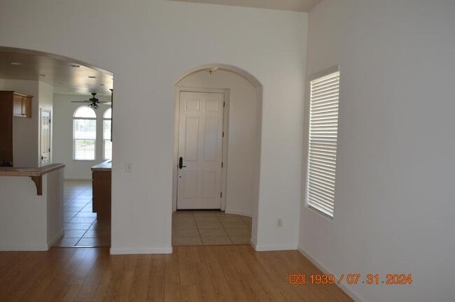 Building Photo - 2725 Amalfi