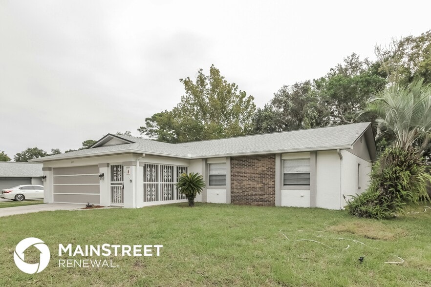 Building Photo - 1077 Chokecherry Dr