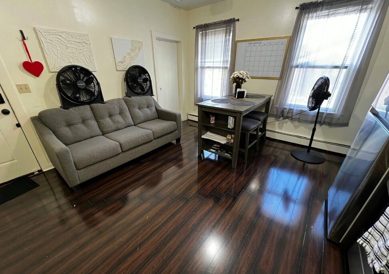 Building Photo - 1576 Tremont St