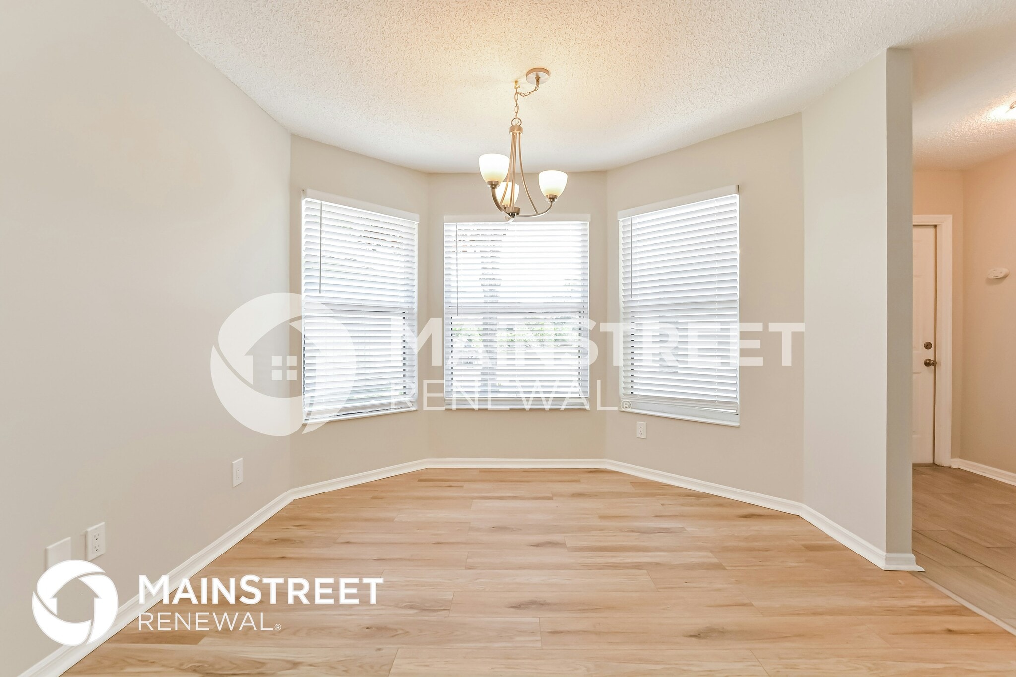 Building Photo - 969 Belleflower Dr