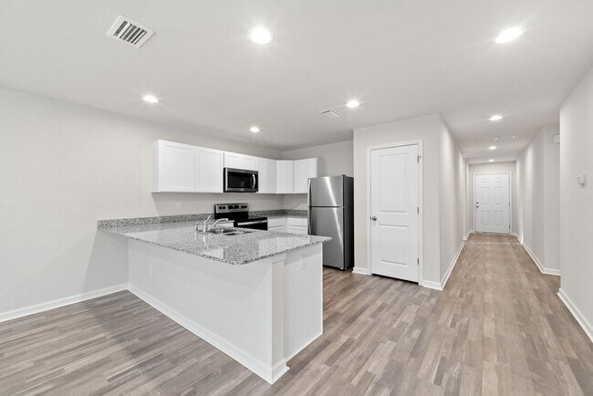 Building Photo - 630 Whispering Creek Ave