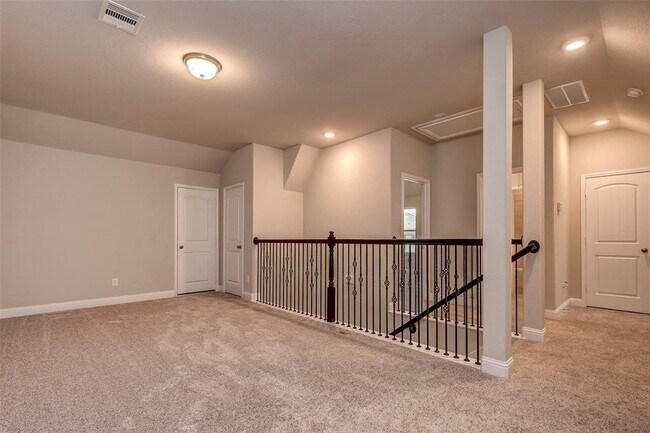 Building Photo - 4 Centennial Ridge Pl