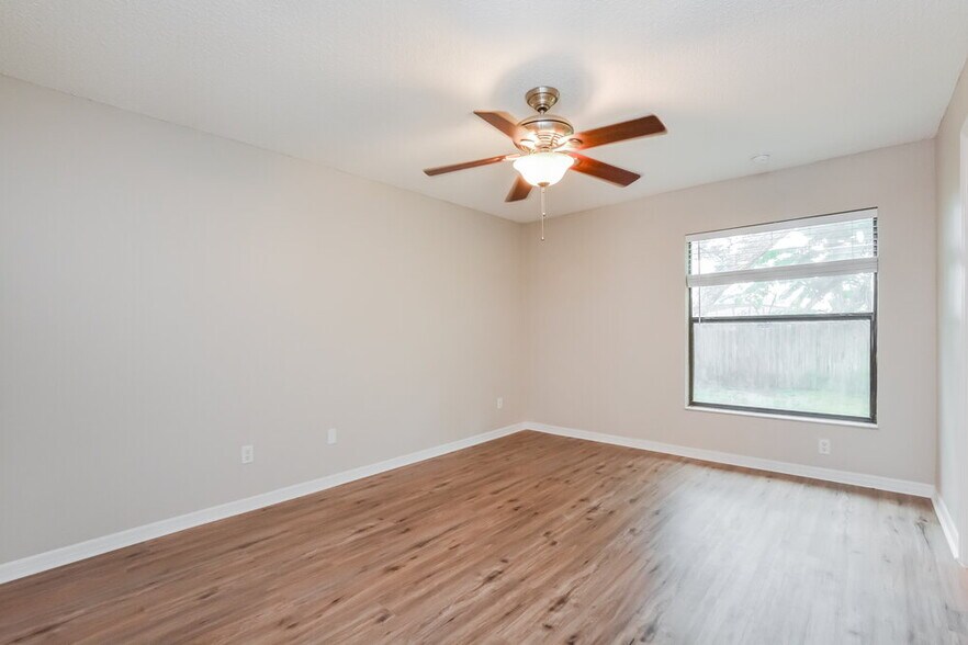 Building Photo - 2701 Bolton Bend