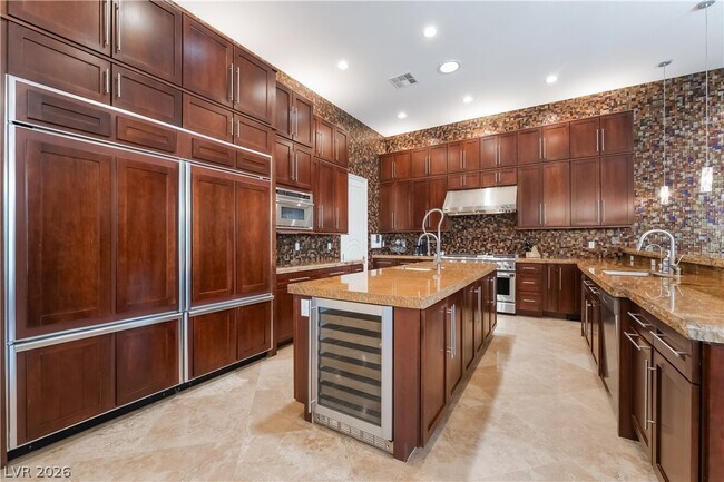 Building Photo - 3080 American River Ln