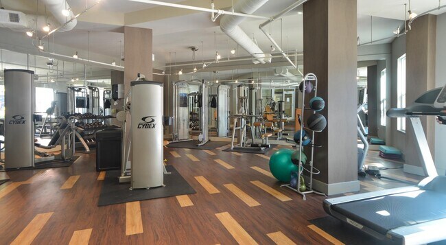 Building Photo - Avana Westside