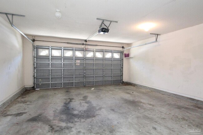 Building Photo - 6209 Cottage Woods Dr