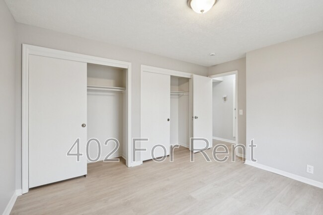 Building Photo - 8005 S 48th Ave