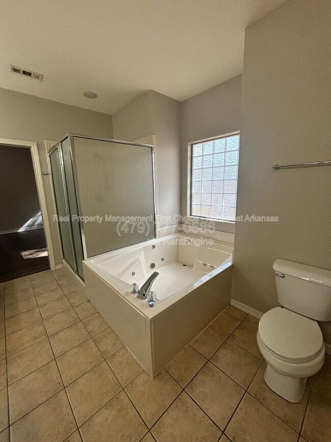 Building Photo - 56 Watkins Way