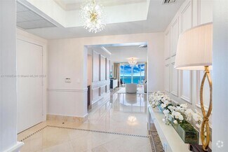 Building Photo - 17875 Collins Ave