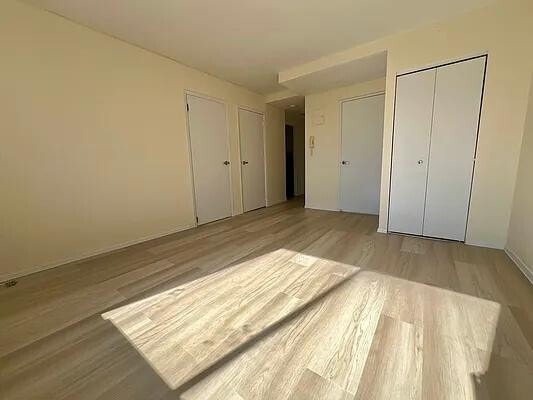 Building Photo - 50 Lexington Ave