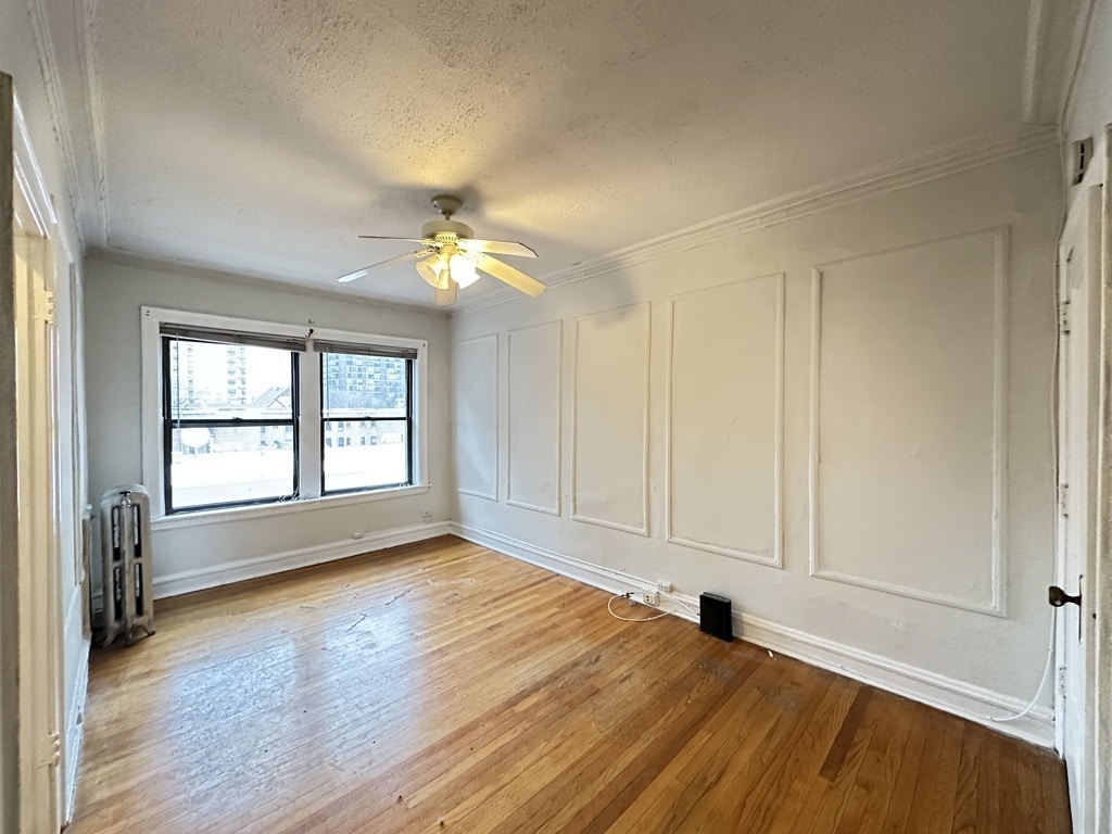 Building Photo - 1160 N Dearborn St