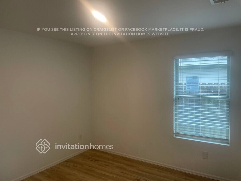 Building Photo - 22259 Stoney Ravine Dr