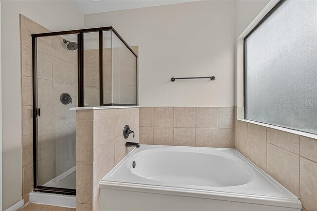 Building Photo - 2419 Grey Reef Dr