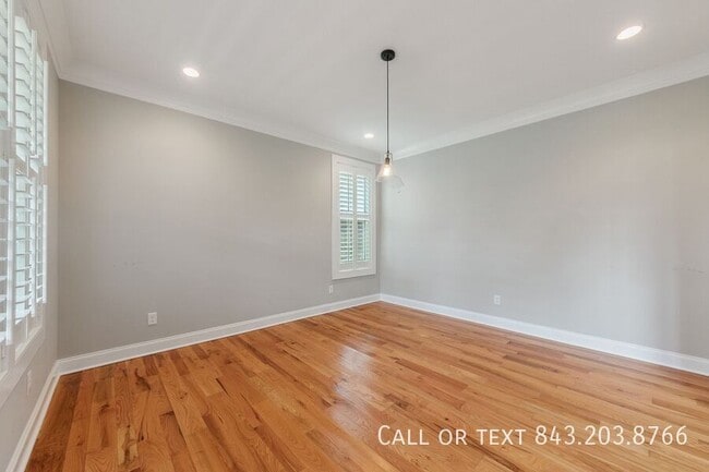 Building Photo - 2038 Shields Ln