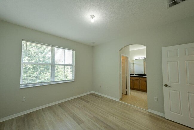 Building Photo - 297 Lake Monterey Cir