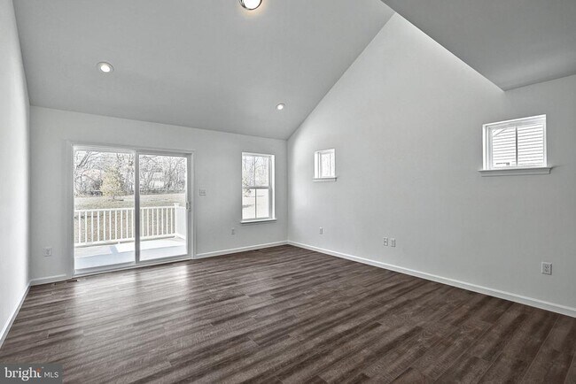 Building Photo - 41 Long Bnd Dr