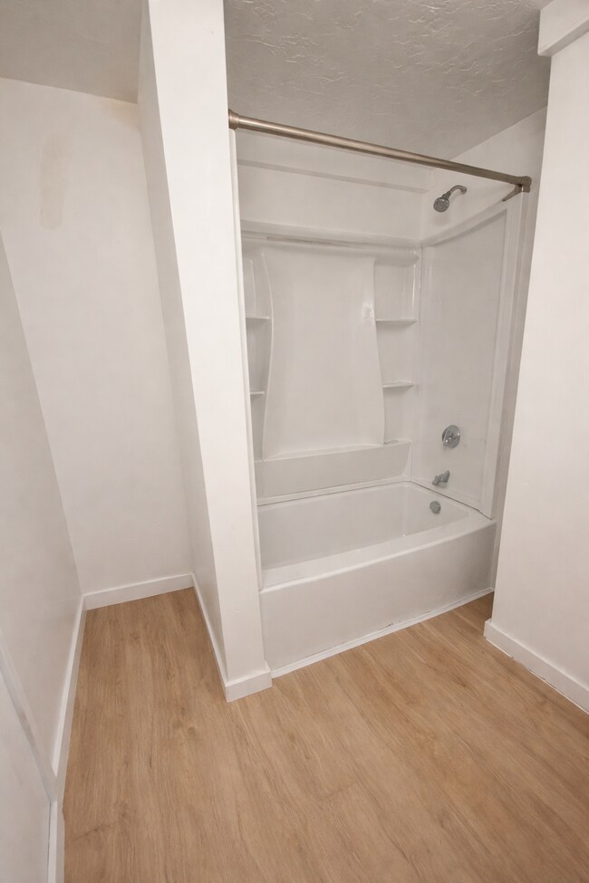 Building Photo - 948 Jack Dr