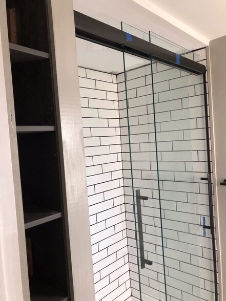 Unit 1- Bath - 6 Quirk Ct