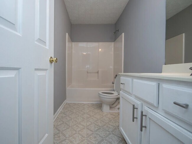 Building Photo - 4553 Darrowby Dr