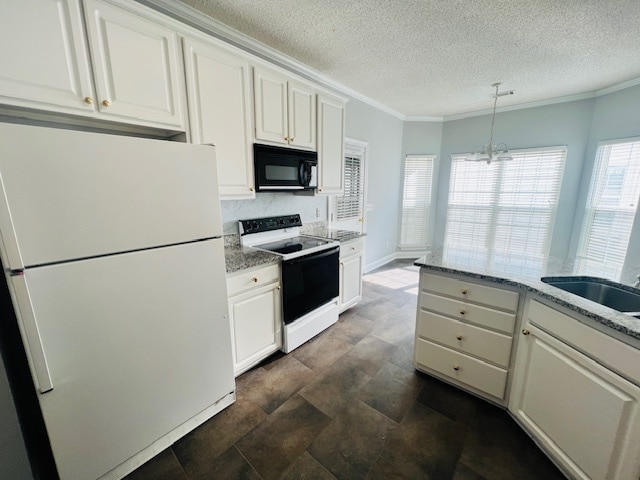 Building Photo - 2117 Elderberry Dr
