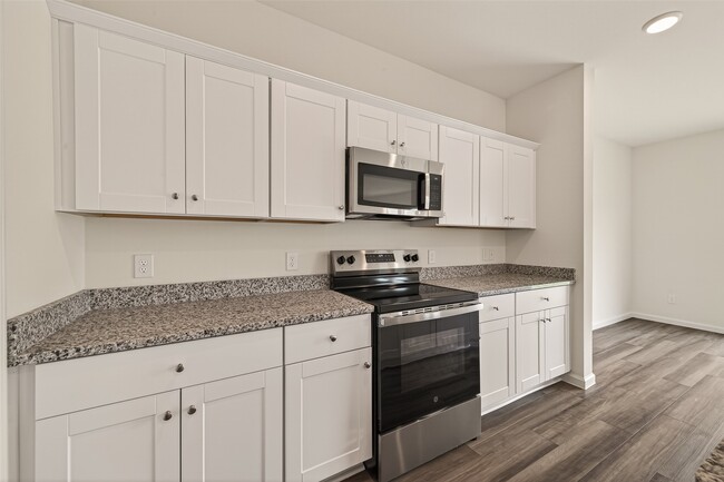 Building Photo - 31247 Williams Lndg St