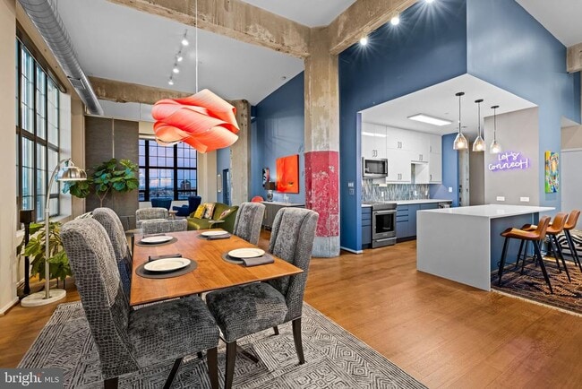 Building Photo - 1200 Steuart St