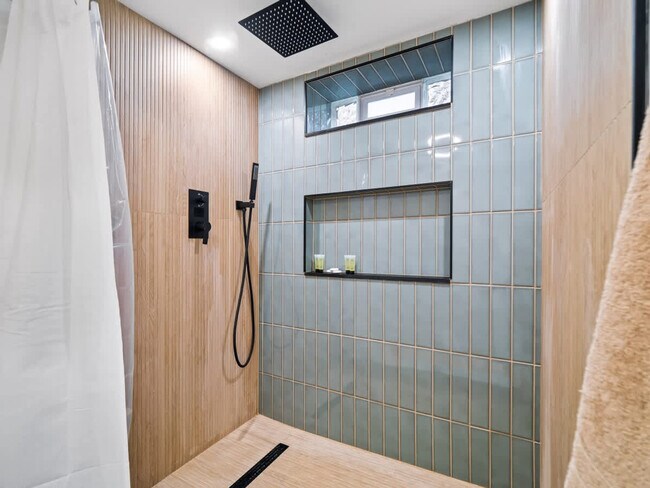 Building Photo - 4155 Ascot Ln