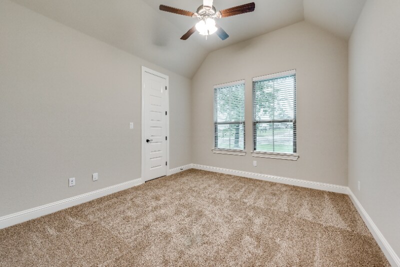 Building Photo - 8140 Money Ln