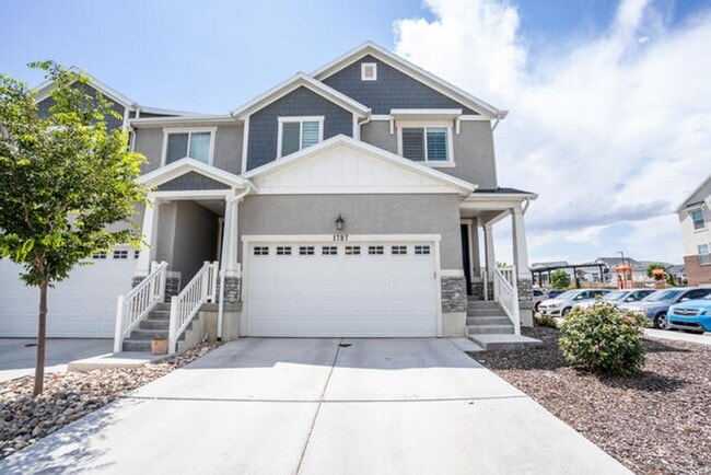 Primary Photo - Upgraded Pet Friendly Lehi townhome