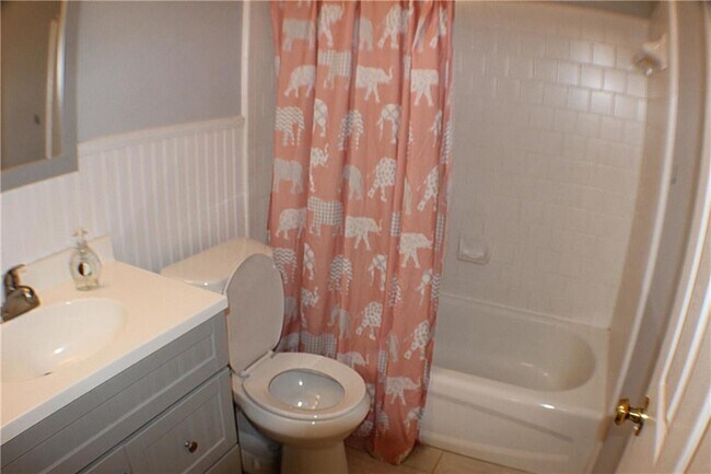 Building Photo - 437 Darter Dr NW